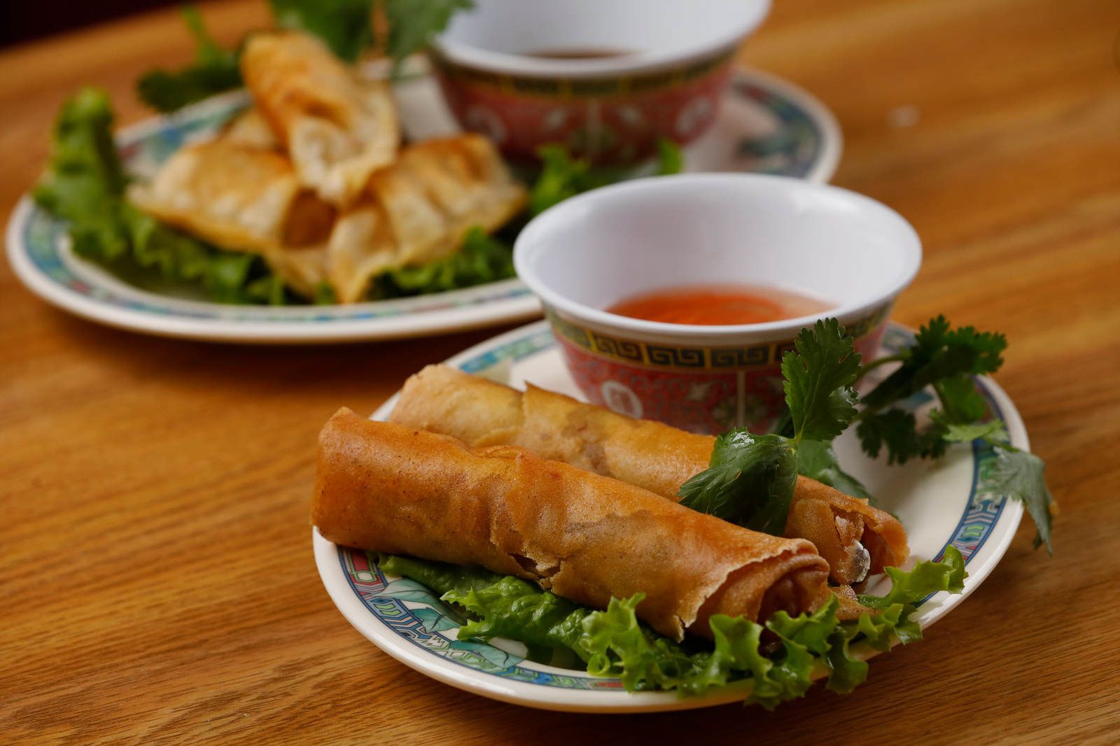 99 Fast Food's Vietnamese egg roll sets the standard